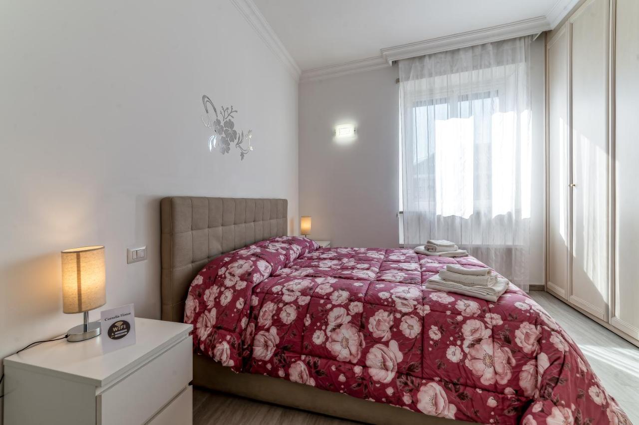 רומא Cornelia Home - Metro Cornelia מראה חיצוני תמונה